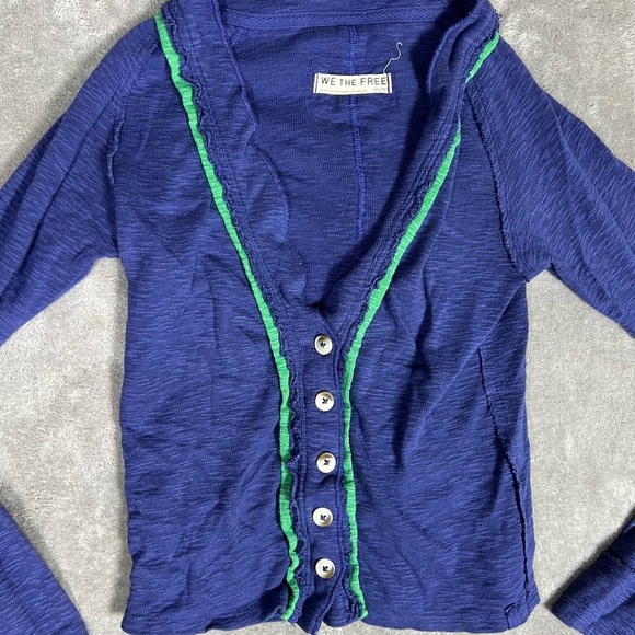 Free People Cardigan Womens XS We The Free Tipton Cardi Cropped Preppy Fall - Picture 3 of 7
